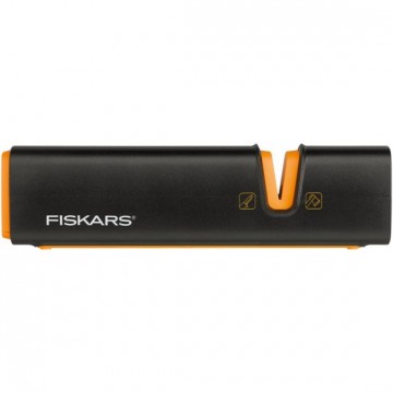 Fiskars kirvių ir peilių...